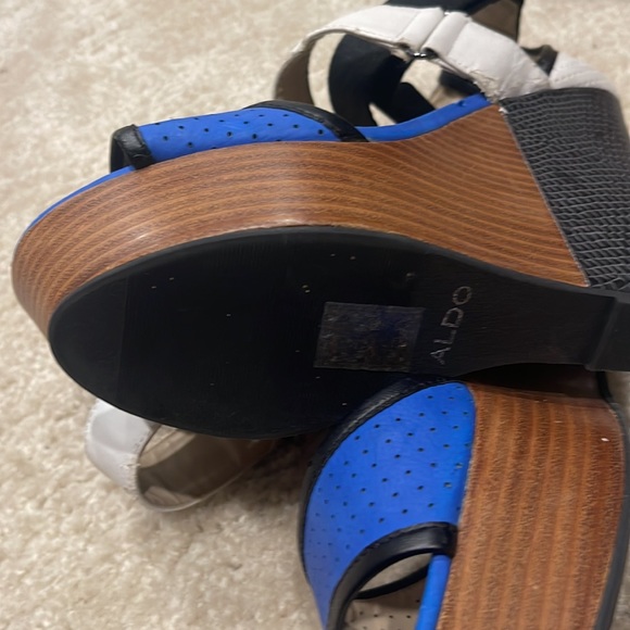 Aldo wedges sz8.5 blue/white/black - Picture 5 of 5